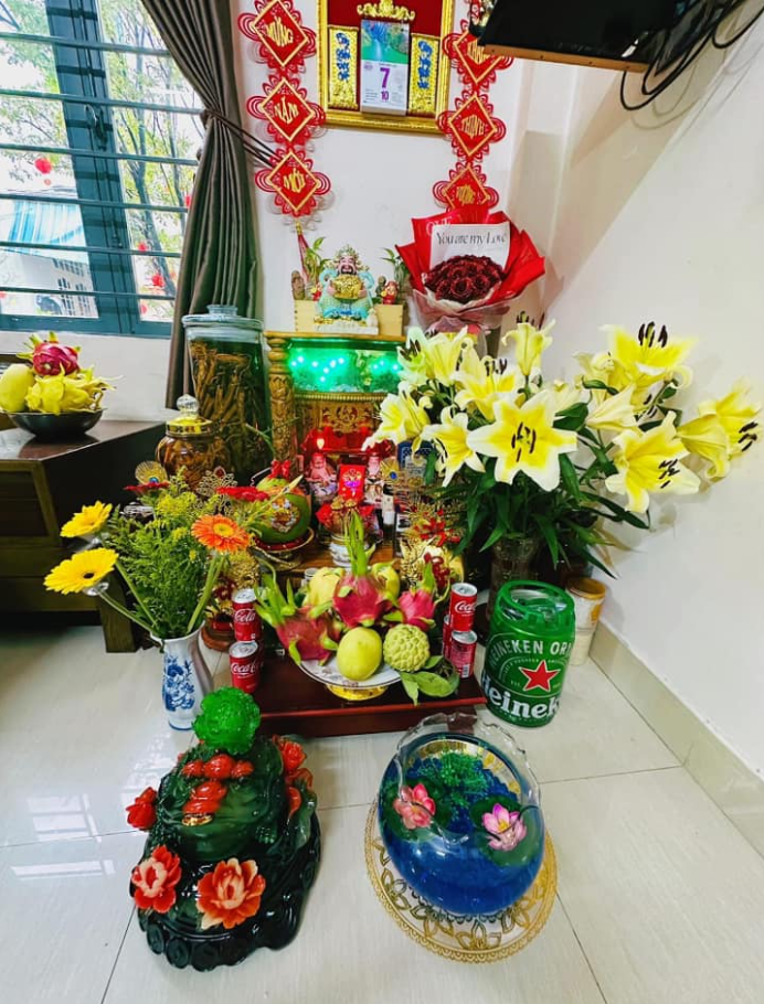 Cách Trang Trí Bộ Tượng Năm Ông Thần Tài 3.png